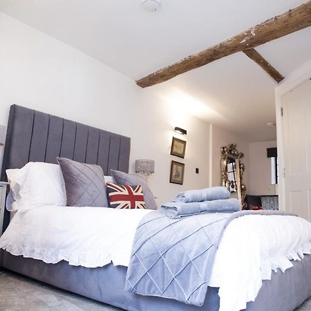 The Penthouse At Mercers Croft Stratford-upon-Avon Buitenkant foto