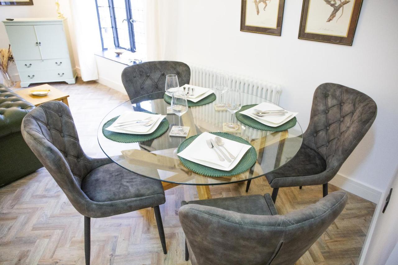 The Penthouse At Mercers Croft Stratford-upon-Avon Buitenkant foto